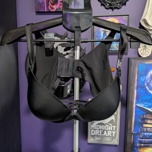 Torrid Black XO Plunge Bra